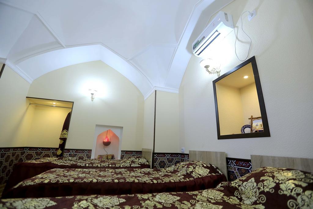 Khurjin Hotel Бухара Номер фото